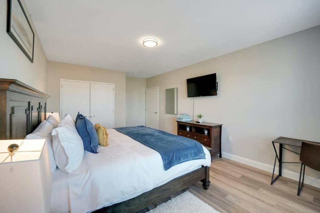 Beautiful 2Br Apt/Ewr Airport/King /Free Parking Newark Dış mekan fotoğraf