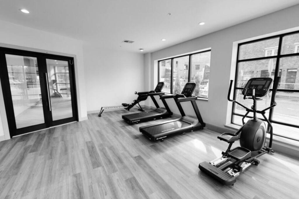 Beautiful 2Br Apt/Ewr Airport/King /Free Parking Newark Dış mekan fotoğraf